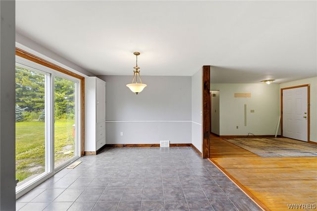 7142 Taylor Road, Boston, NY 14075