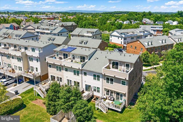 9137 LANDON HOUSE LN, Frederick, MD 21704