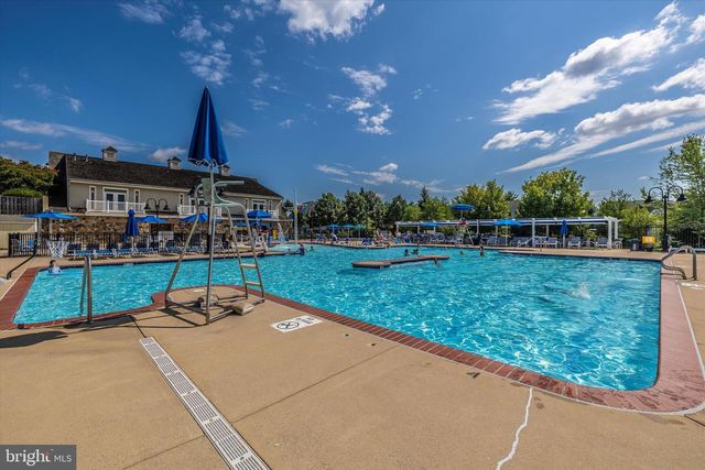 9137 LANDON HOUSE LN, Frederick, MD 21704