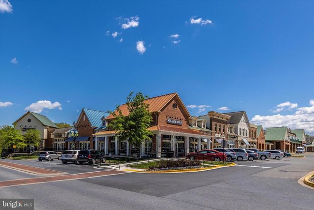 9137 LANDON HOUSE LN, Frederick, MD 21704