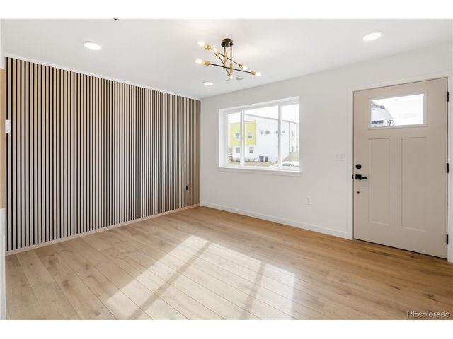 2841 W 4th Ave, Denver, CO 80219