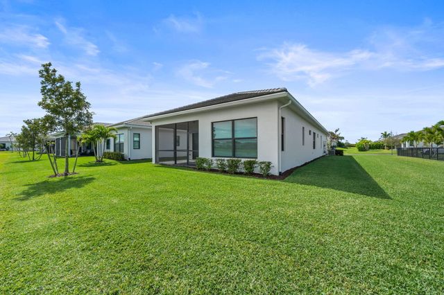 4787 St Armands Way, Westlake, FL 33470