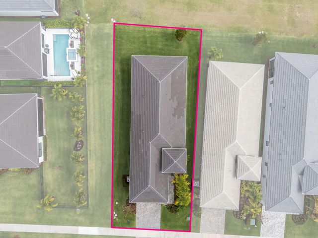 4787 St Armands Way, Westlake, FL 33470