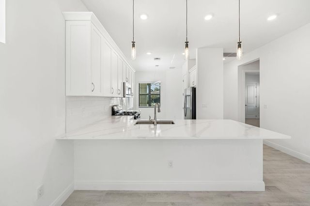 4787 St Armands Way, Westlake, FL 33470