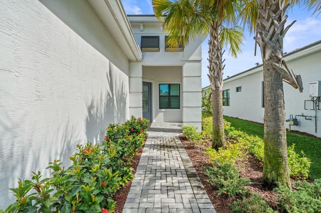 4787 St Armands Way, Westlake, FL 33470