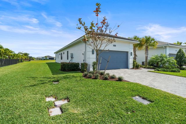 4787 St Armands Way, Westlake, FL 33470