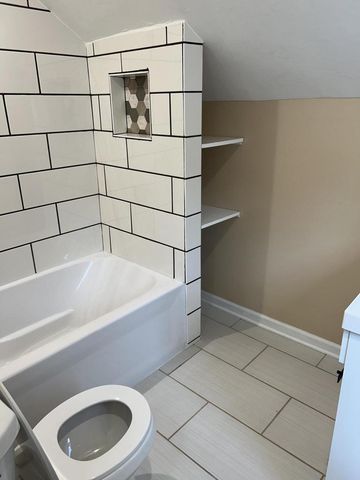 6200 W Locust STREET, Milwaukee, WI 53210