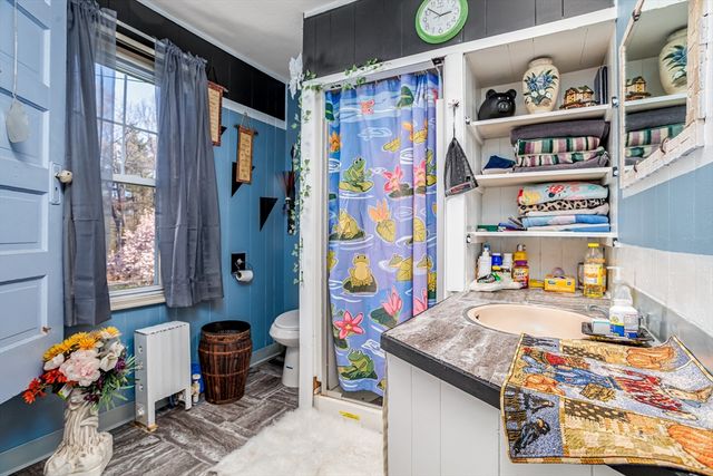 846 Massachusetts Ave, Lunenburg, MA 01462