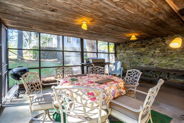 846 Massachusetts Ave, Lunenburg, MA 01462