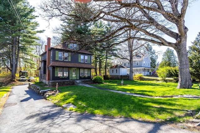 846 Massachusetts Ave, Lunenburg, MA 01462
