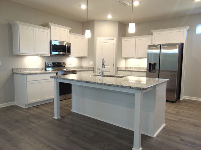 1807 Charismatic Place, Murfreesboro, TN 37128