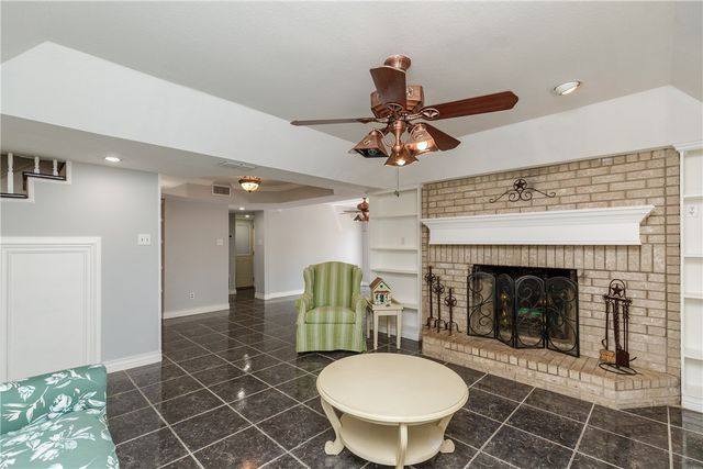 4226 Rehfeld, Corpus Christi, TX 78410