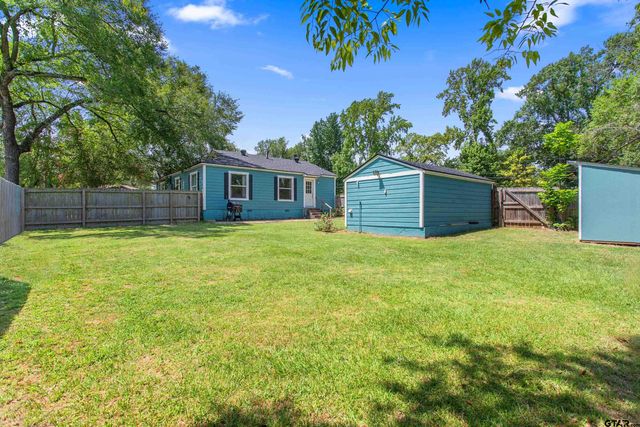 1126 Skyline Street, Tyler, TX 75701
