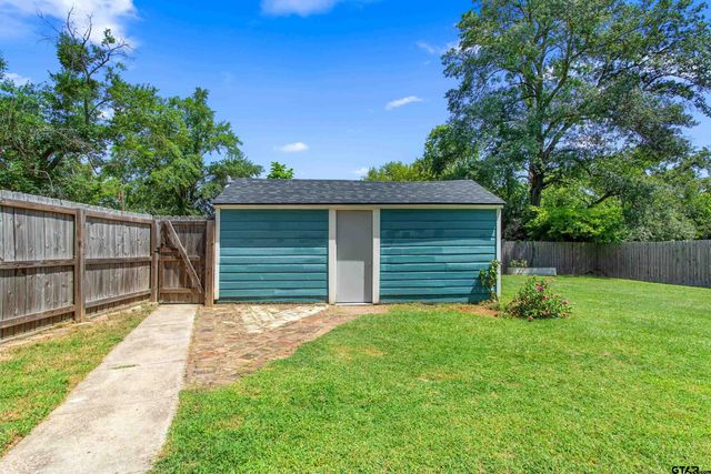 1126 Skyline Street, Tyler, TX 75701