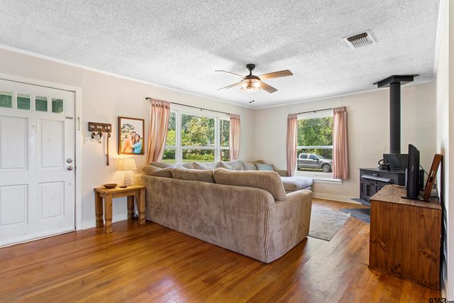 1126 Skyline Street, Tyler, TX 75701