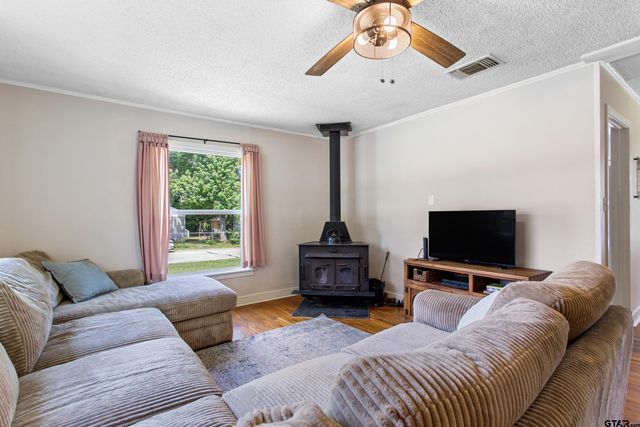 1126 Skyline Street, Tyler, TX 75701