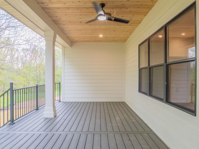 5857 W 136th Avenue, Cedar Lake, IN 46303