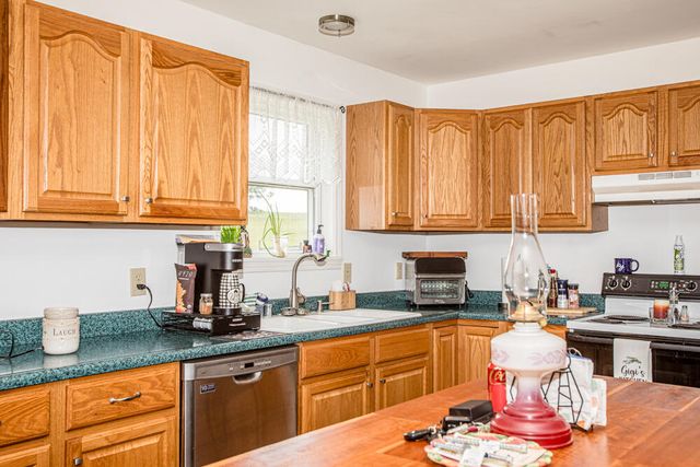 1569 Newtown Pike, Georgetown, KY 40324