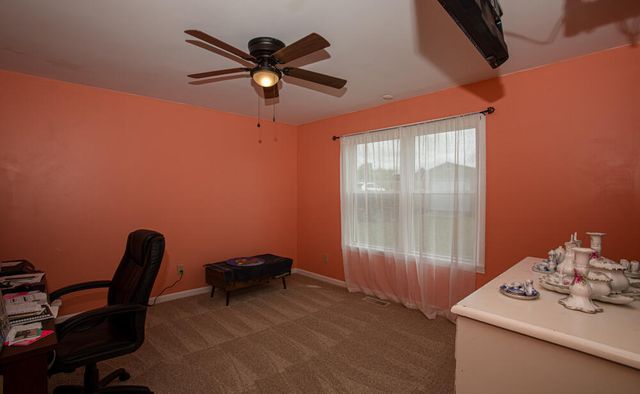 1569 Newtown Pike, Georgetown, KY 40324