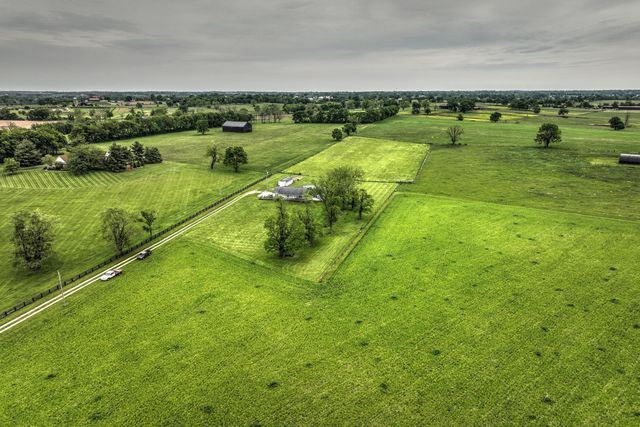 1569 Newtown Pike, Georgetown, KY 40324