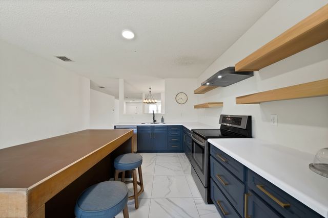 2048 Paducah Lane, Grand Prairie, TX 75052