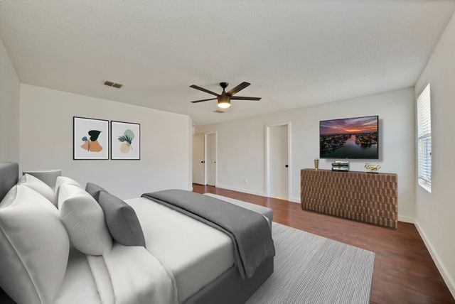 2048 Paducah Lane, Grand Prairie, TX 75052