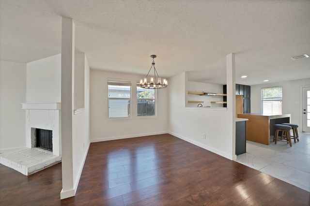 2048 Paducah Lane, Grand Prairie, TX 75052