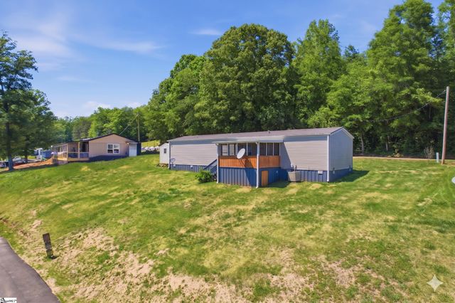 111 Lake Circle Road, Marietta, SC 29661