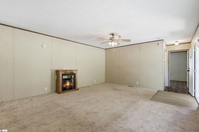 111 Lake Circle Road, Marietta, SC 29661