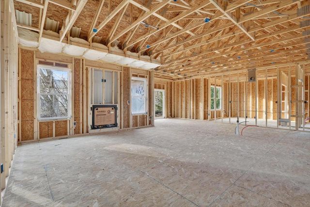 4247 Huntinghorne Drive, Janesville, WI 53546