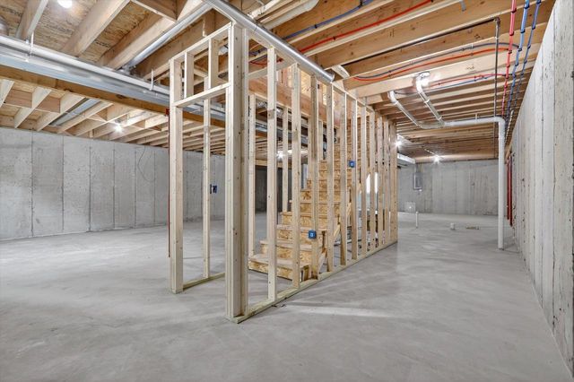 4247 Huntinghorne Drive, Janesville, WI 53546