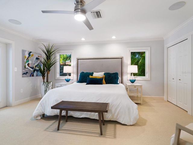 606 OWL WAY, Sarasota, FL 34236