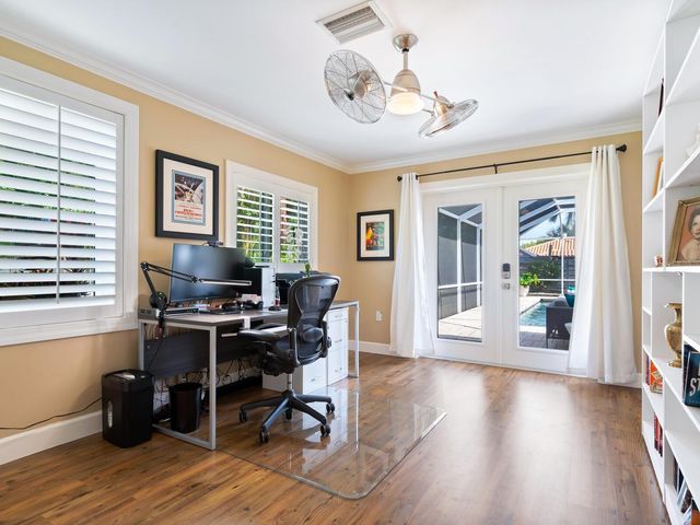 606 OWL WAY, Sarasota, FL 34236