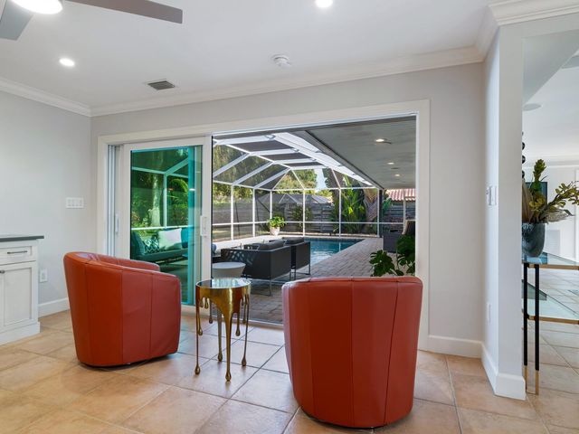 606 OWL WAY, Sarasota, FL 34236