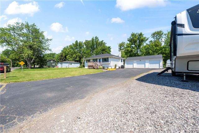 18 Chester Avenue, Chili, NY 14623
