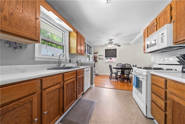 18 Chester Avenue, Chili, NY 14623