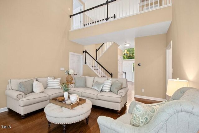 100 Wentbridge Road, Cary, NC 27519