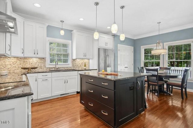 100 Wentbridge Road, Cary, NC 27519