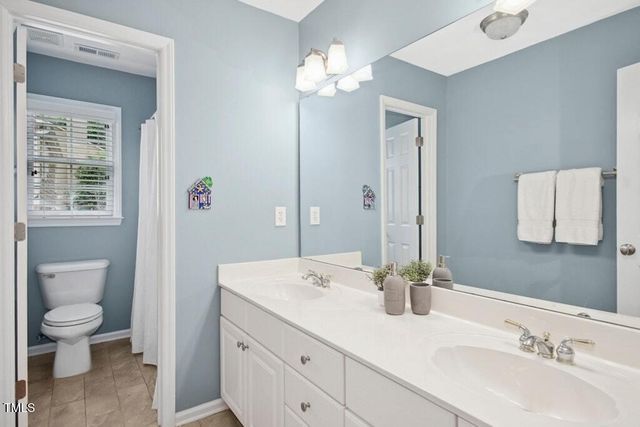 100 Wentbridge Road, Cary, NC 27519