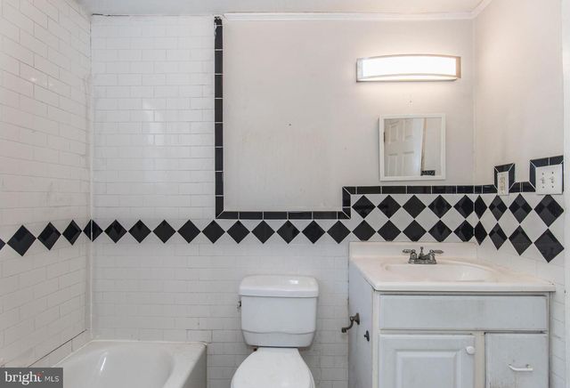 5602 TURNER ST, Bristol, PA 19007