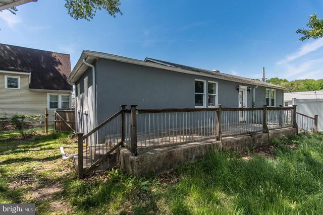 5602 TURNER ST, Bristol, PA 19007