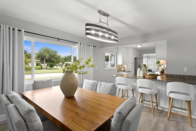 4300 MAPLE STREET NE, St Petersburg, FL 33703