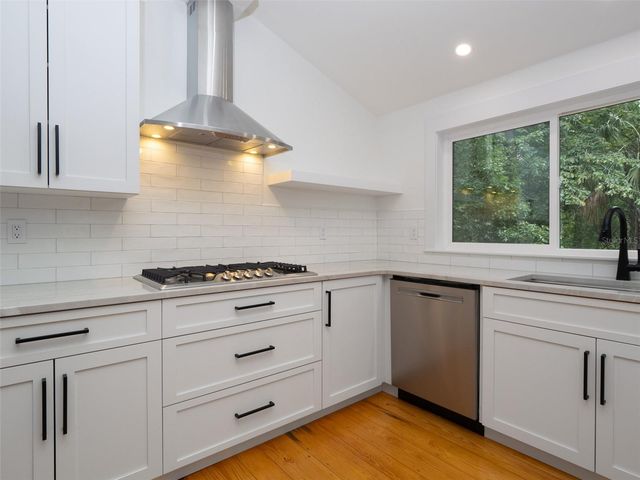 3104 NW 21ST AVENUE, Gainesville, FL 32605