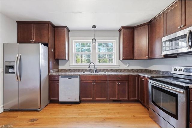 3221 Settle Bridge Road, Stoneville, NC 27048