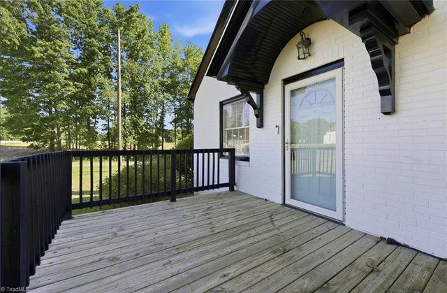 3221 Settle Bridge Road, Stoneville, NC 27048