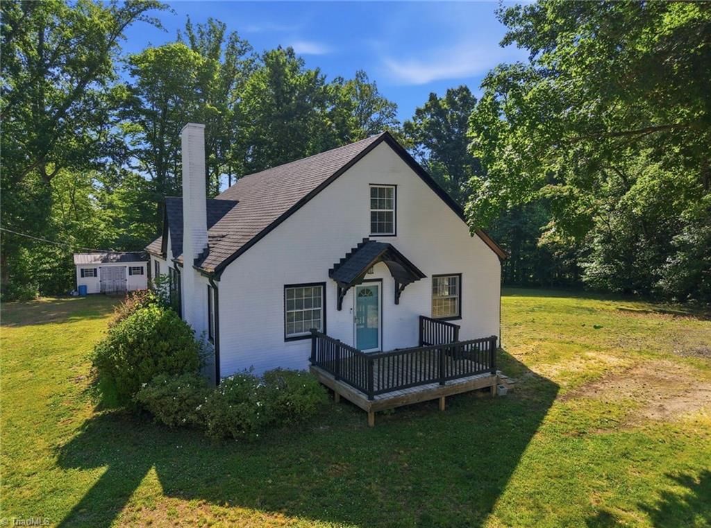 3221 Settle Bridge Road, Stoneville, NC 27048