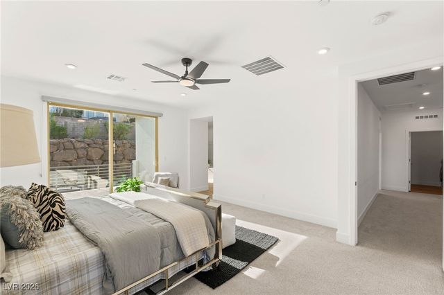 1989 Regal Bluff Drive, Henderson, NV 89052