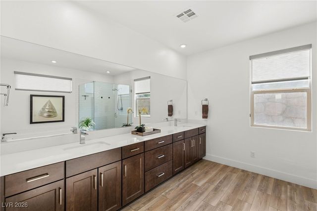 1989 Regal Bluff Drive, Henderson, NV 89052