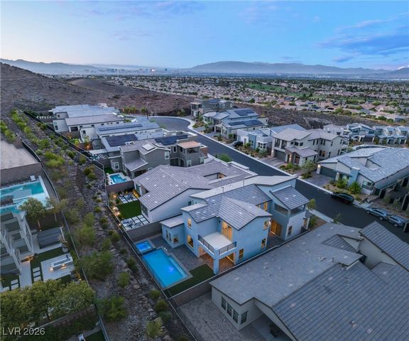 1989 Regal Bluff Drive, Henderson, NV 89052