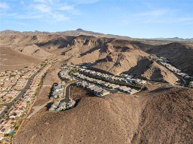 1989 Regal Bluff Drive, Henderson, NV 89052